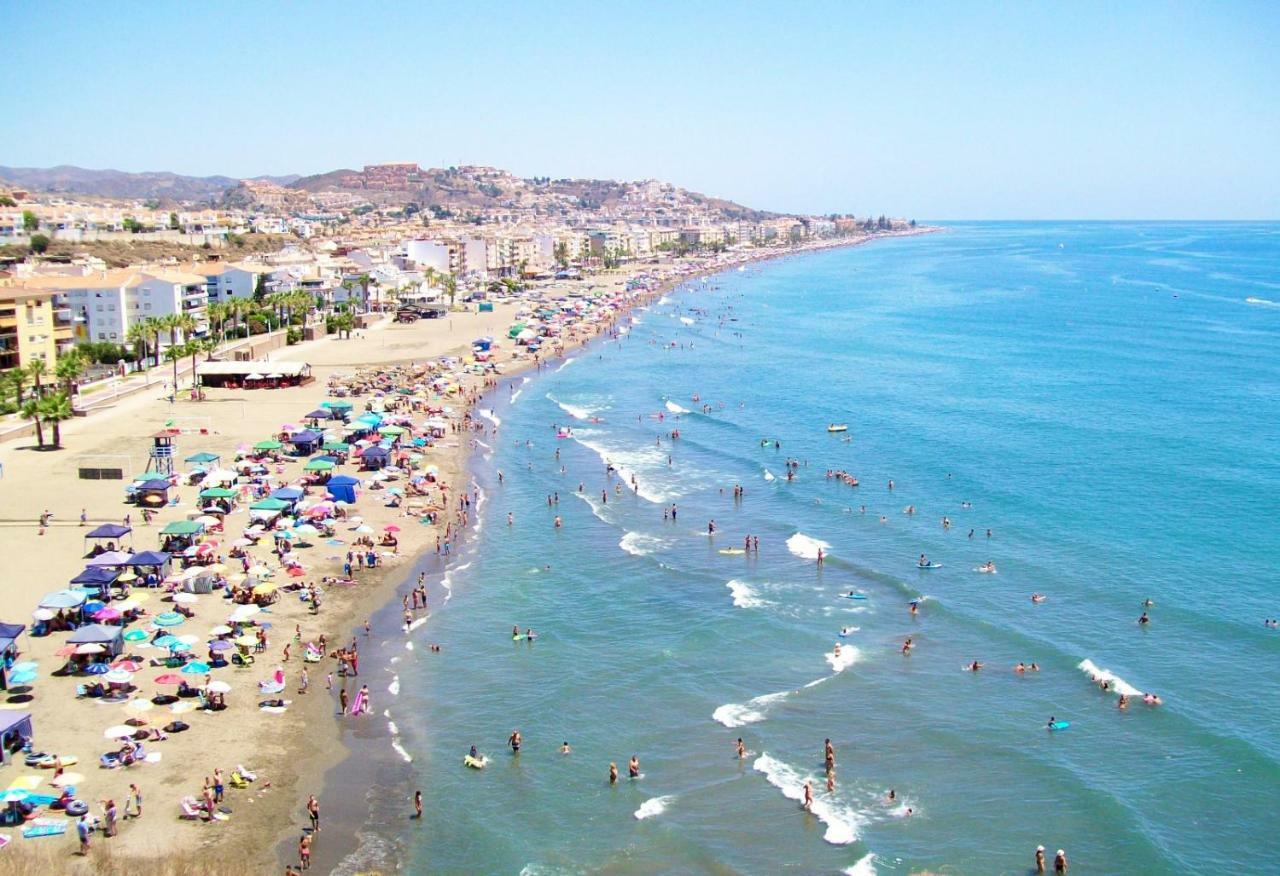 شقة رينكون ذي لا مْبيكتوري  في Apartamento Centro Rincon Playa المظهر الخارجي الصورة