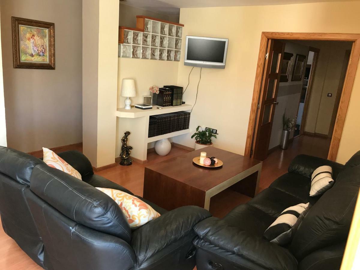 شقة رينكون ذي لا مْبيكتوري  في Apartamento Centro Rincon Playa المظهر الخارجي الصورة